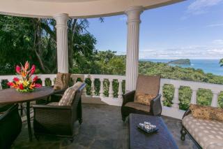 Castillo de Amber, 4 Aparts, 6 Bedrooms, Ocean Views, Central Location - 1