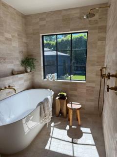 NEW Sherman Oaks Luxury Retreat with Saltwater Pool - 1
