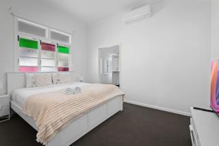 Spacious Dual Retreat Balcony near RBWH and CBD - 7