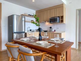 Cozy 2BR - Sea View Condo - Pool and Gym - Sontana - 3