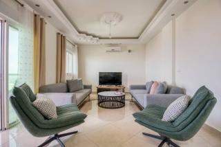 Veil - Modern 3-Bedroom Apt & Balcony in Aley - 0