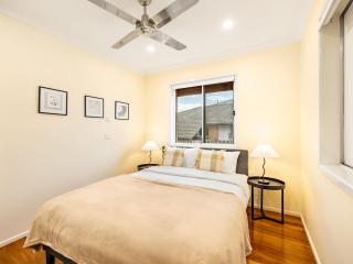Spacious Comfort for Families Eat Stay Explore - 6