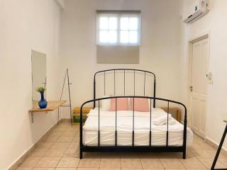 Lester 4-Bedroom Apartment in Mar Mikhael - 6