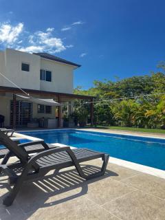 casa moderna y campestre con piscina y patio serca a la playa - 2