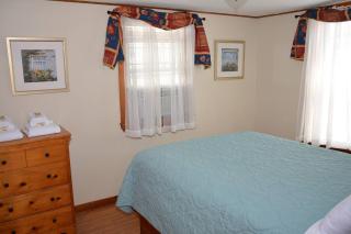 Little Miss Cottages - One Bedroom Cottage - 5 - 4