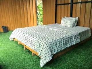 Villa Kamar Tamu Minggir - 6