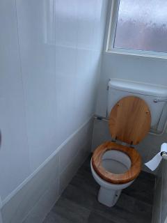 Double room to rent near Royal Berkshire Hospital and University of Reading - 1