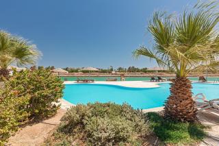Peaceful Oasis, Stunning Views and Refreshing Pool, El Gouna - 0