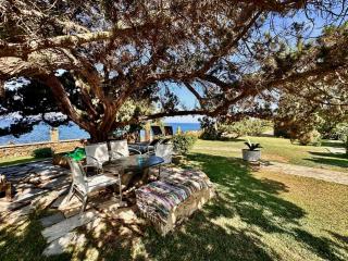 Genari Beach Family Getaway - 9