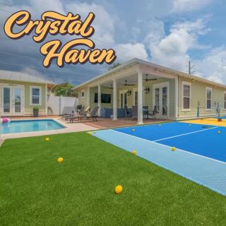 Private Pool and Pickleball, putting green, beach location - 0