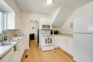 Walk to Ritter Park Renovated Home Near Marshall! - 1