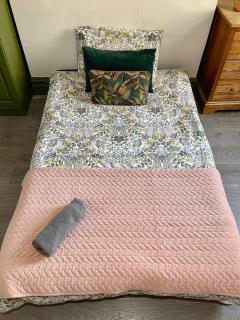 2-Bedroom Flat with Free Wifi near Shepherds Bush, O2 Shepherds Bush Empire, Westfield, White City - 3