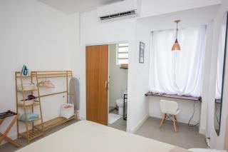 STUDIO - Rua da Passagem - 450m do Metrô Botafogo - Excelente Localização - Bares, Restaurantes e 2 Grandes Shoppings - Portaria 24h - Wi Fi - TV Claro e Streams - 4