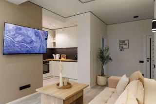 Modern 2-BR Balcony-View Apartment with Coffee Station and more - GrandStay - Chişinău - 0