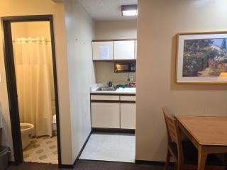 Thunderbird Lodge, Norman, OK - 9