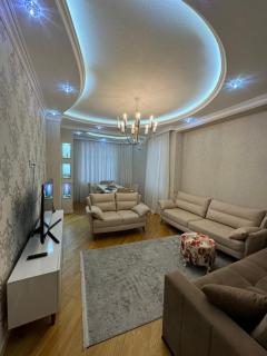 Formula 1 Azerbaijan Grand Prix Living Room - 9