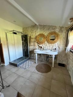 Chambre 35 m2 spacieuse calme avec piscine Sud Charente - 3