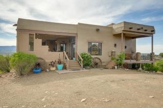 Mountain Views and Grill Space Adobe Arizona Home - 9
