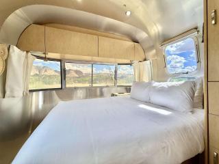 The Airstream 2 at East Zion in The Fields - 6
