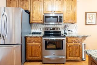Bright & Airy Home Near Cartersville Attractions - 1