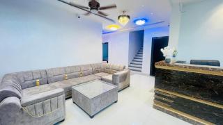 Jai Pushkara Luxe Stay -Luxury Heritage Hotel - 4