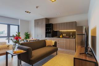 Stylish Studio w Gym & Pool Access VIATO HOMES - 0