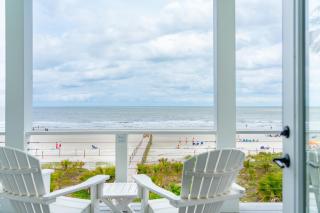 207 E Arctic - Seahorsing Around - Oceanfront - 3 Bedrooms - 1
