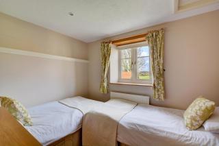 Folly Cottage - 4