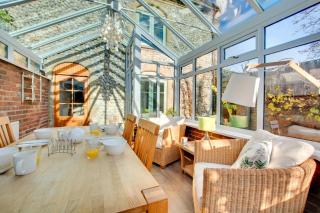 Folly Cottage - 1