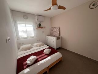 Cozy Mini Penthouse in North TLV - Mamad - 3