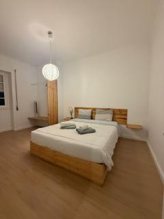 Self-Check in Sunny & Charming Apt - 5