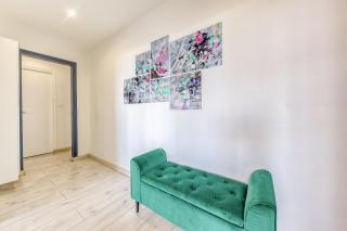 Saint Lazare à portée de main - 1