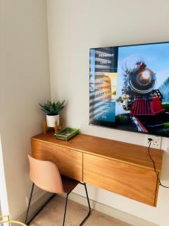 Empire Investments Rosebank - 3