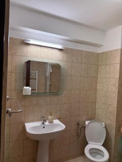 Casa Lacului - 2