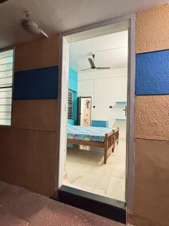 Unwind at Blue Lagoon - quiet, cozy and connected - 3