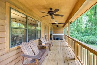 Dock and Hot Tub Tennessee River Cabin Getaway - 9