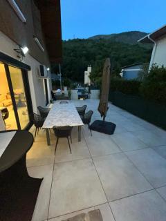 Aux pieds des montagnes - 4