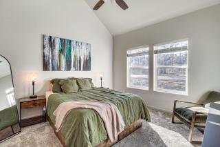 Lakeside Vacation Rental 4 Mi to Show Low Lake! - 3