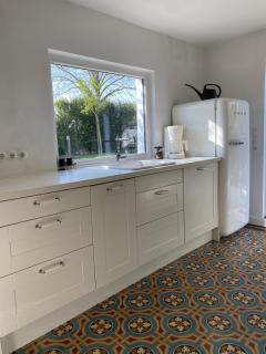 NEU Seehaus mit Kamin und Hot Tub - 2