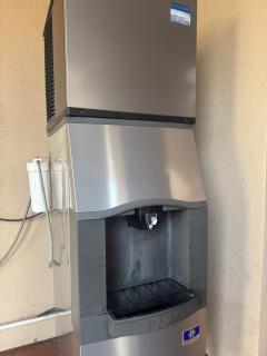 Regency Inn & Suites - 8