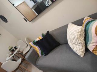 Brand New 2 Bedder near Malls SMDC Bloom - 0