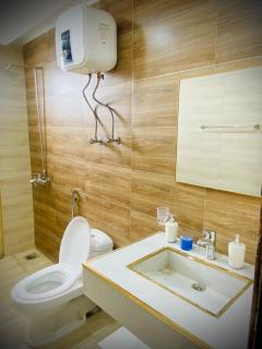 Eiffel Luxora Lavender one bed - 1