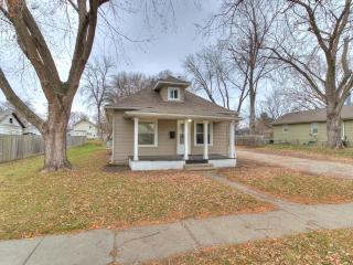 Cozy House Near Iowa State Fairgrounds! - 3
