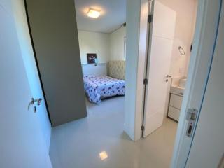 cód 20 · Apartamento frente mar 3 suítes - 5