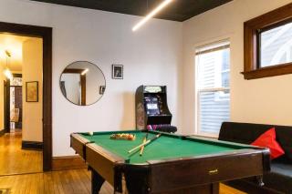 Lower East Side Victorian with Pac Man - 2