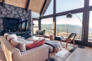 Breathtaking Designer A-Frame with Epic Views - 8
