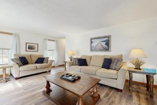 Fallen Oak Retreat - 9