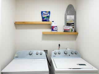 Light-Natural Oak Lux 3BR & 2BTH 7 Min DT - Stadium - 9