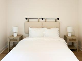 Light-Natural Oak Lux 3BR & 2BTH 7 Min DT - Stadium - 6