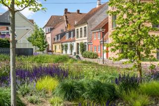 Central Odense Hideaway Courtyard Apartment - 2